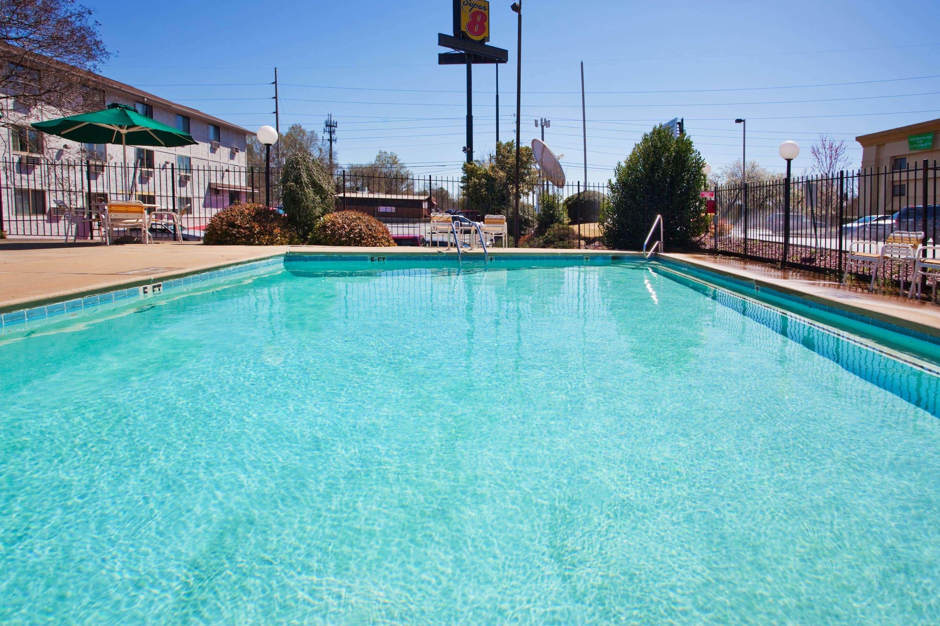 Travelodge By Wyndham Columbus State University Extérieur photo