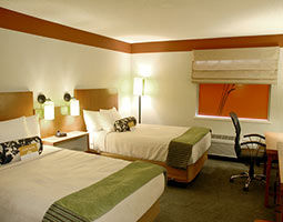 Travelodge By Wyndham Columbus State University Extérieur photo